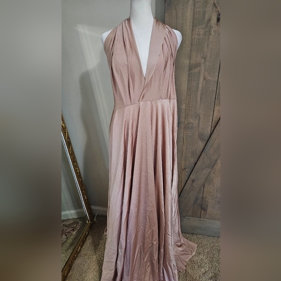 KLEINFIELD Convertible-Bodice Long Bridesmaid Dress In Blush Pink. Size M NWT - Picture 8 of 16